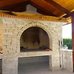 Haus Toni Fuer 9 Personen By Interhome